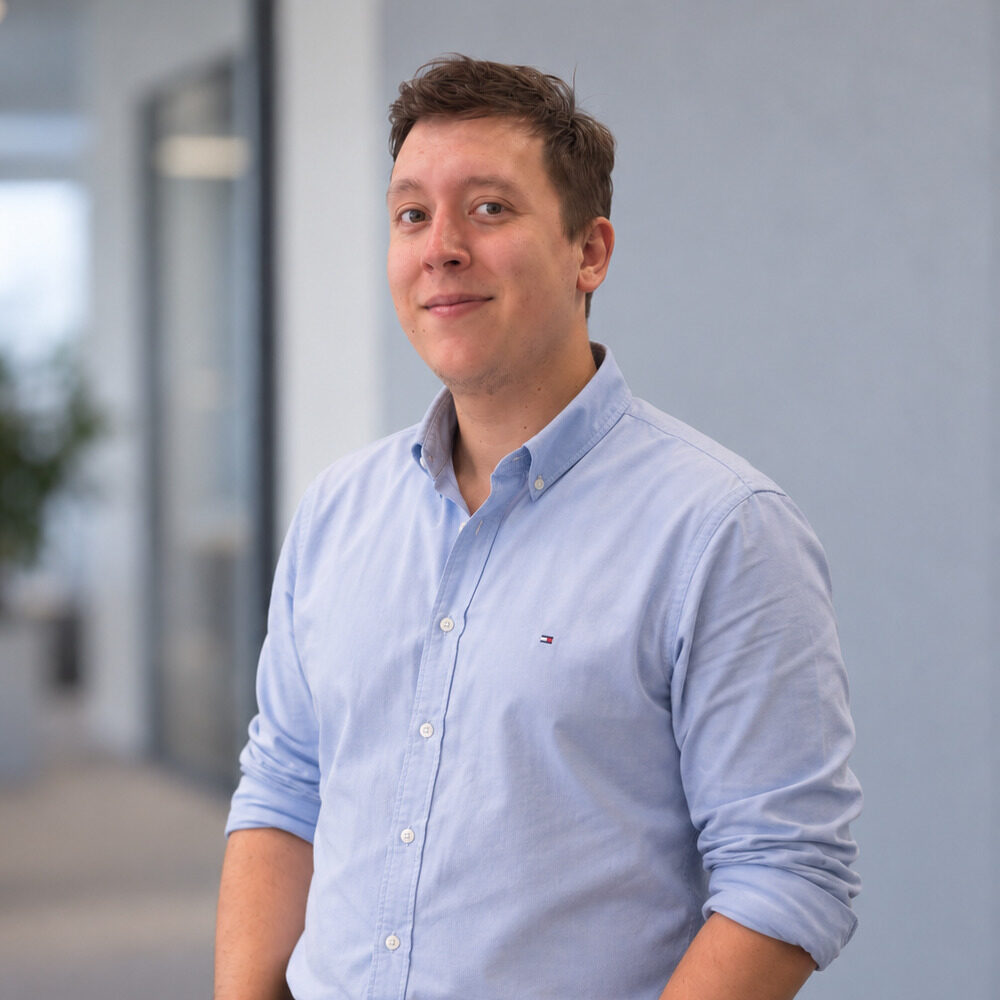 Dominik, polskojęzyczny opiekun klientów 4ofis w Ostrawie